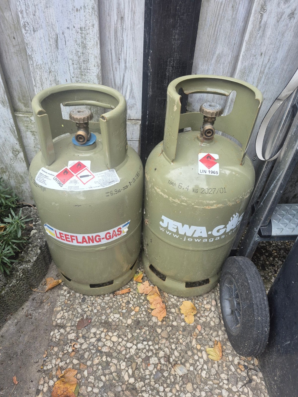 2x Lege gasflessen (Leeflang-Gas & Jewa-Gas), Ophalen, Gebruikt