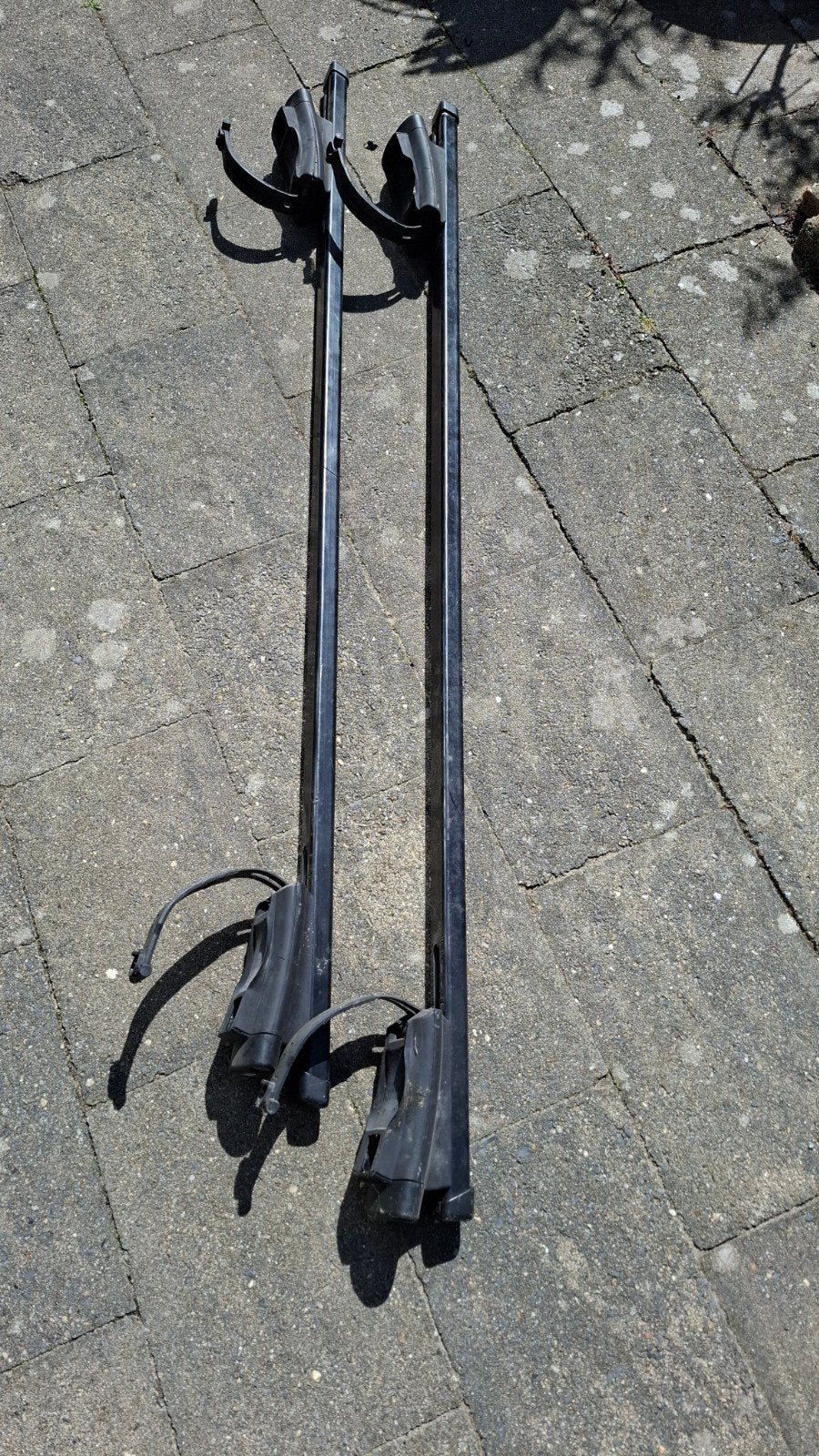 Thule Universele Dakdragers + Sloten - Flexibele Bevestigin, Auto diversen, Dakdragers, Ophalen