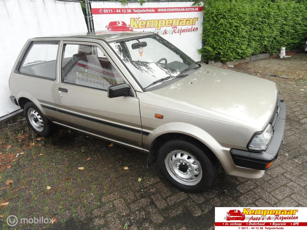 Toyota Starlet 1.0 DX, foto 3