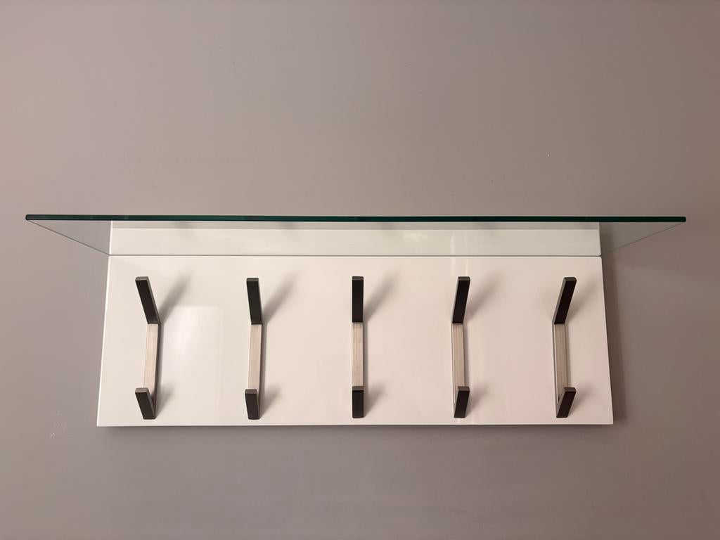 Moderne wandkapstok met glazen plank, Huis en Inrichting, Woonaccessoires | Kapstokken, Overige materialen, Zo goed als nieuw