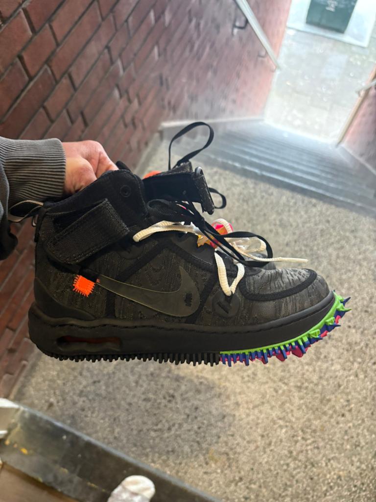 Nike off white air force 1, Ophalen of Verzenden, Zo goed als nieuw, Wit, Sneakers of Gympen