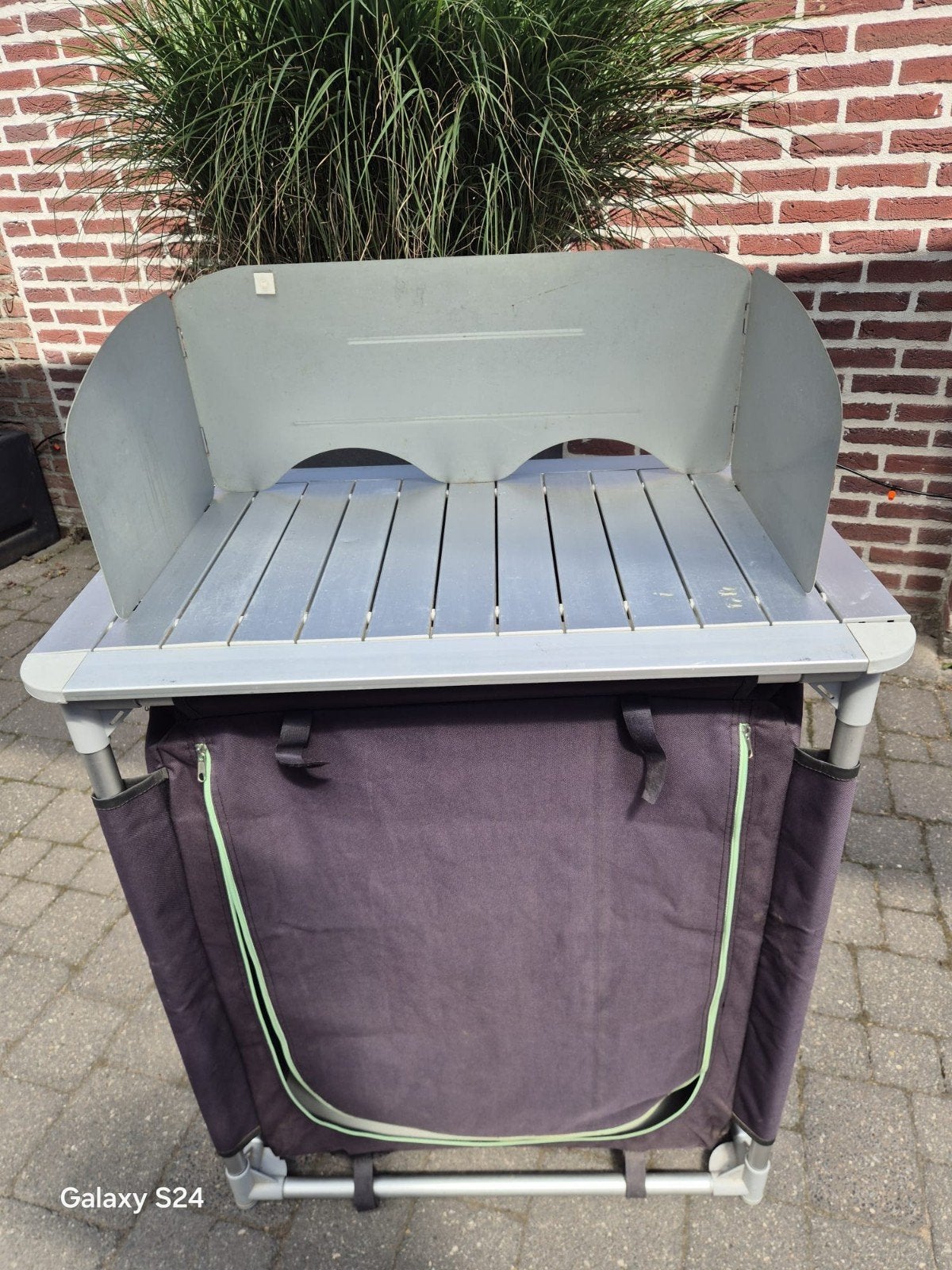Campingkeuken met windscherm en opbergruimte, Caravans en Kamperen, Kampeeraccessoires, Ophalen of Verzenden, Gebruikt