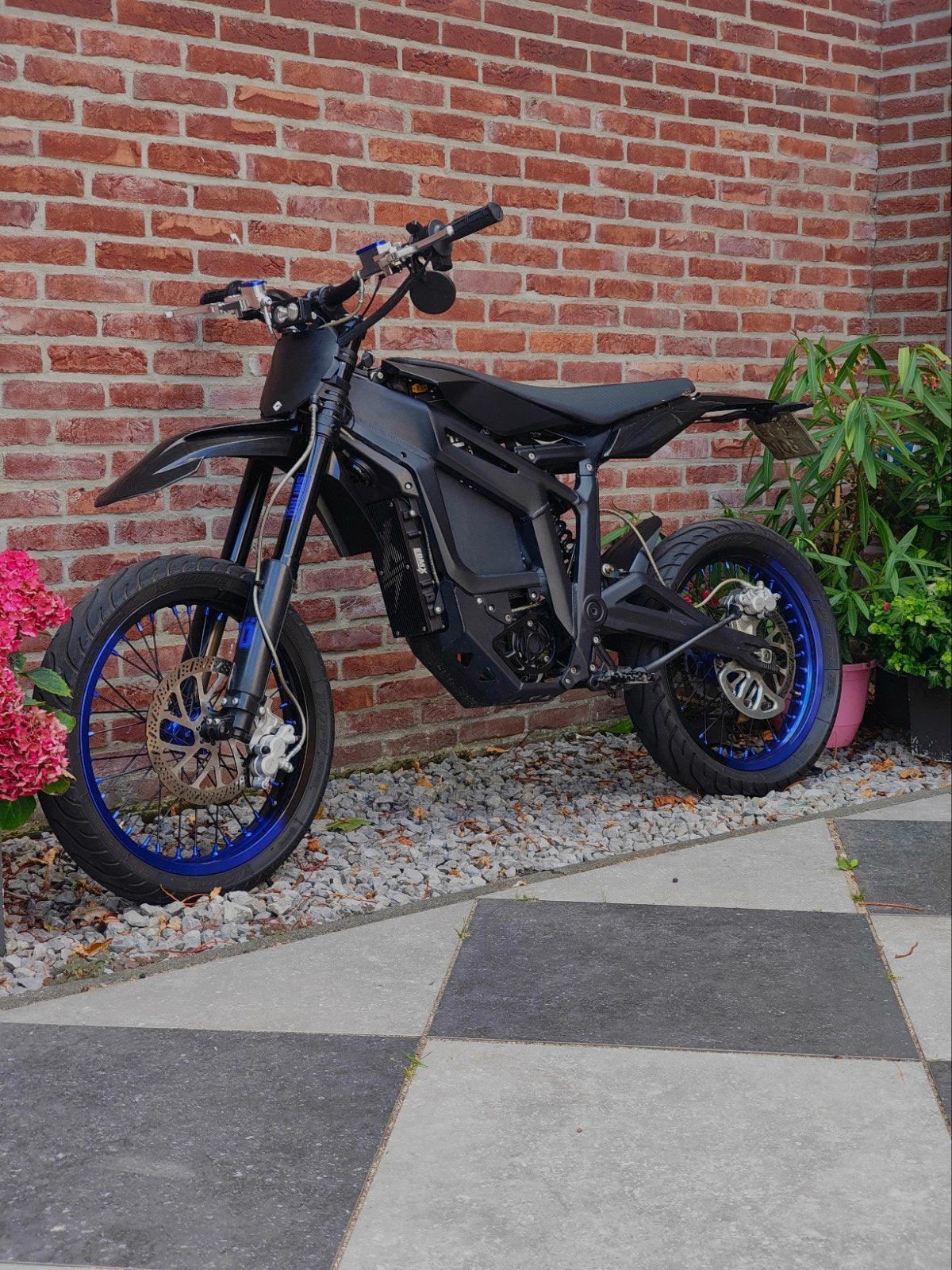Talaria Sting R CUSTOM Supermoto build - (Surron 72v), Fietsen en Brommers, Ophalen, Zo goed als nieuw, Overige merken