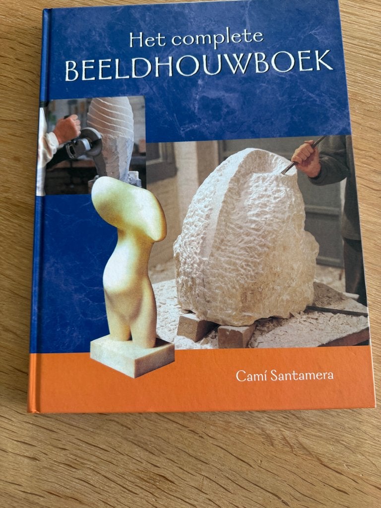 het complete beeldhouw boek, Boeken, Hobby en Vrije tijd, Zo goed als nieuw, Overige onderwerpen, Ophalen of Verzenden