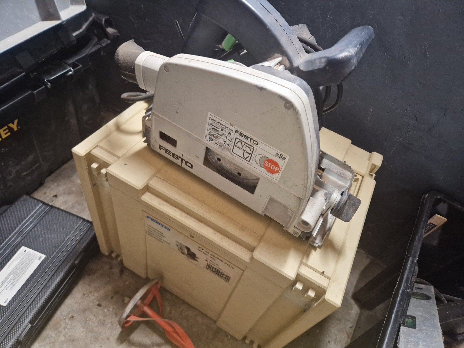 Festool ATF 55 EB/Z48-PLUS invalzaag 1200W, Doe-het-zelf en Verbouw, Gebruikt, Invalzaag, 600 tot 1200 watt, Ophalen of Verzenden