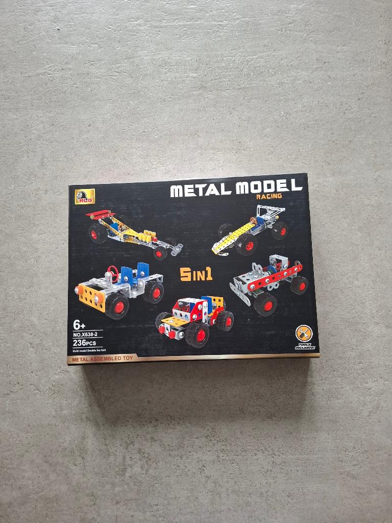 Metal model Auto maken, Auto, Groter dan 1:32, Nieuw, Ophalen
