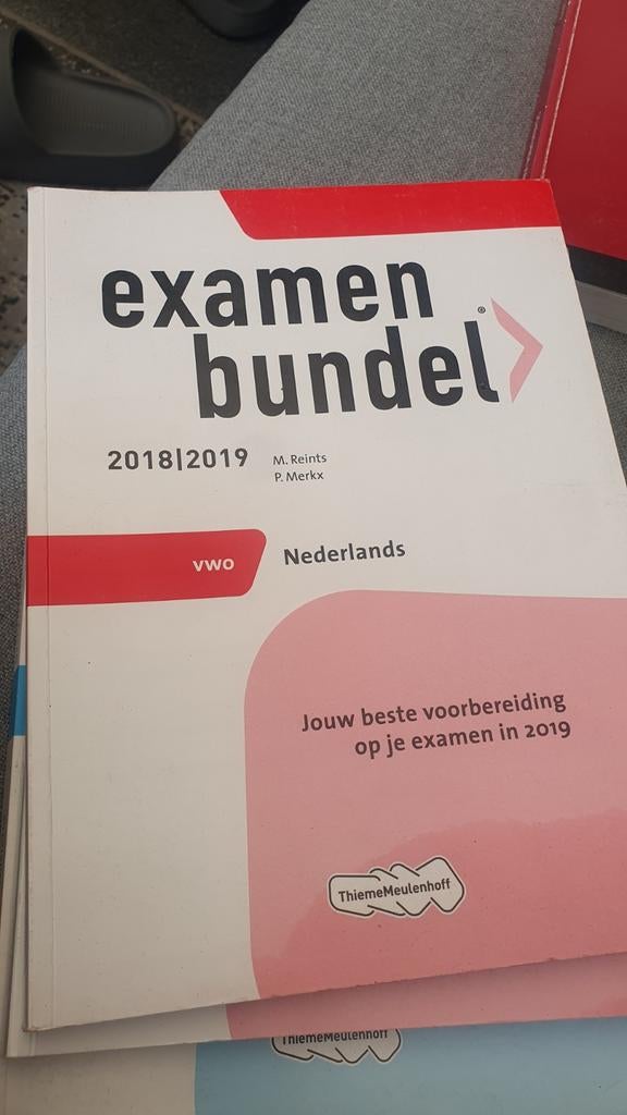 Examenbundel havo/vwo 2017/2018 en 2018/2019, Ophalen of Verzenden, Beta