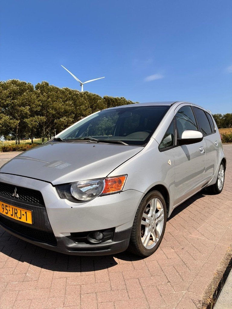 Mitsubishi Colt 1.3 | Cruise | Airco | Trekhaak |APK 01-2027, Auto's, 31 €/maand, Colt, Origineel Nederlands, Handgeschakeld