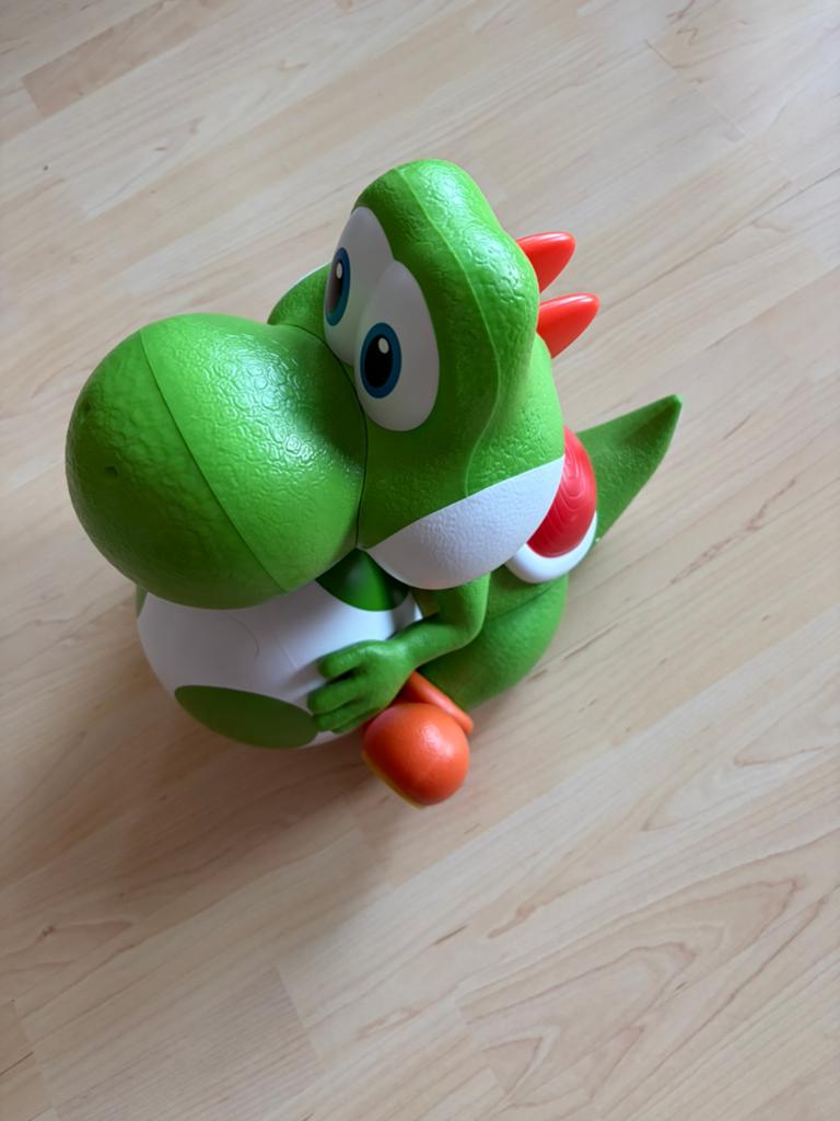 Yoshi spaarpot - Super Mario Bros. Nintendo, Verzamelen, Poppetjes en Figuurtjes, Ophalen of Verzenden, Nieuw