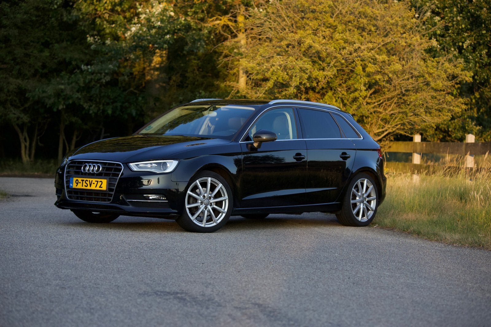 Audi A3 1.4 Tfsi 90KW Sportback S-tronic 2014 Zwart, Auto's, Origineel Nederlands, 1395 cc, 650 kg, Particulier