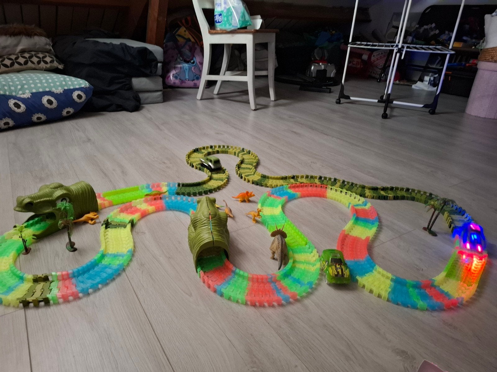 Dino Racebaan met Lichtgevende Auto's en Accessoires, Ophalen, Elektrisch, Overige merken