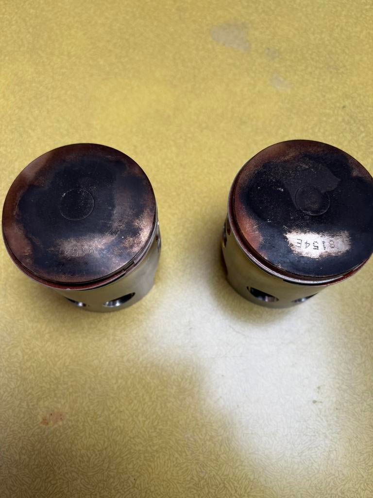 Yamaha RD350/RD400 Wiseco Piston Kit – 65.00 mm Bore, Motoren, Ophalen, Gebruikt