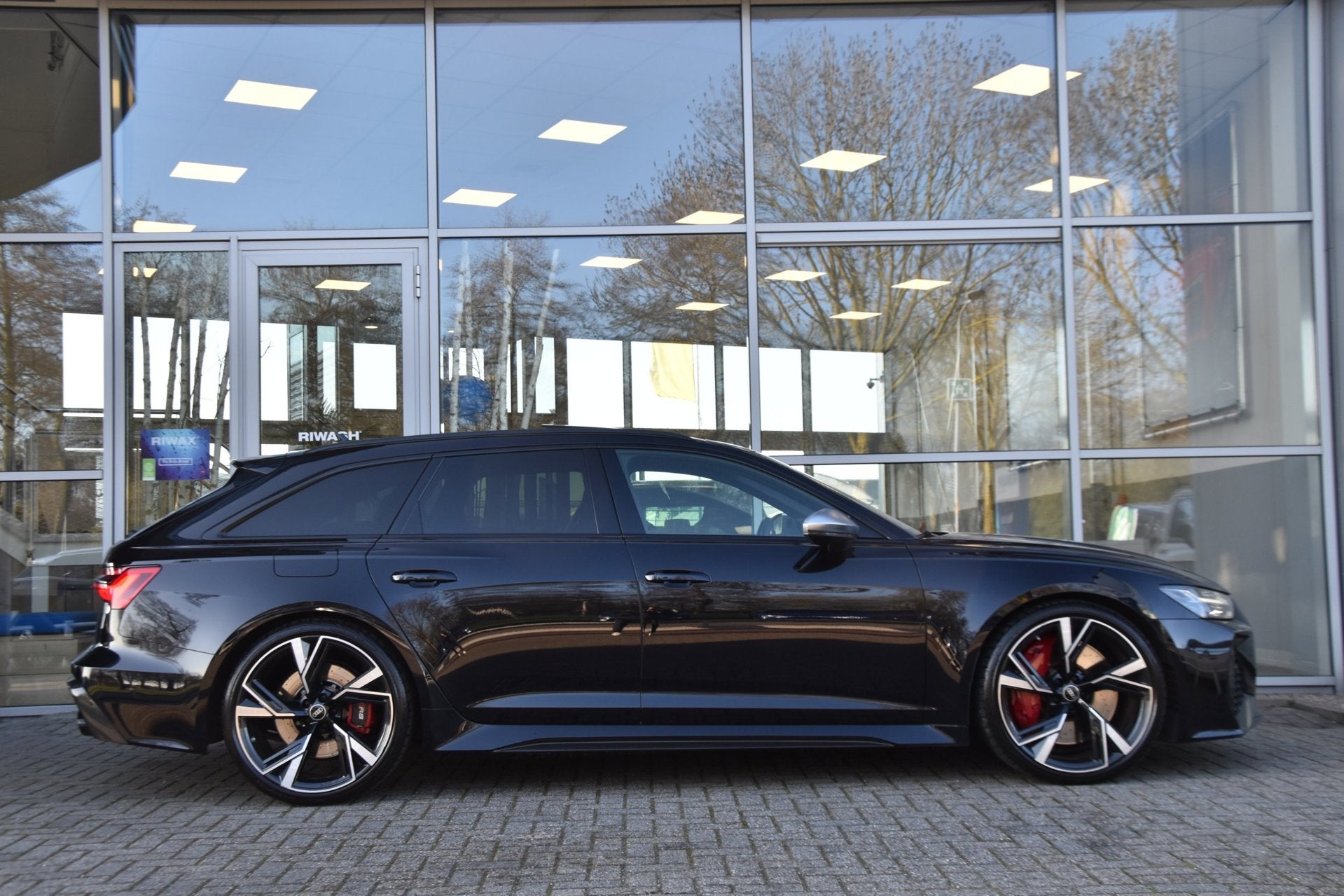 Audi RS6 Avant 600PK | Audi Exclusive | B&O | Pano | BTW | G, Auto's, Automaat, Dealer onderhouden, Gebruikt, 600 pk