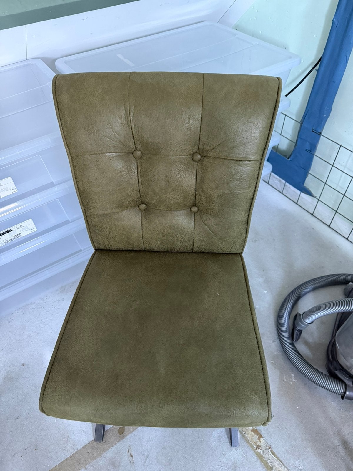 Gratis eetkamerstoel, Huis en Inrichting, Ophalen, Zo goed als nieuw, Overige kleuren, Eén