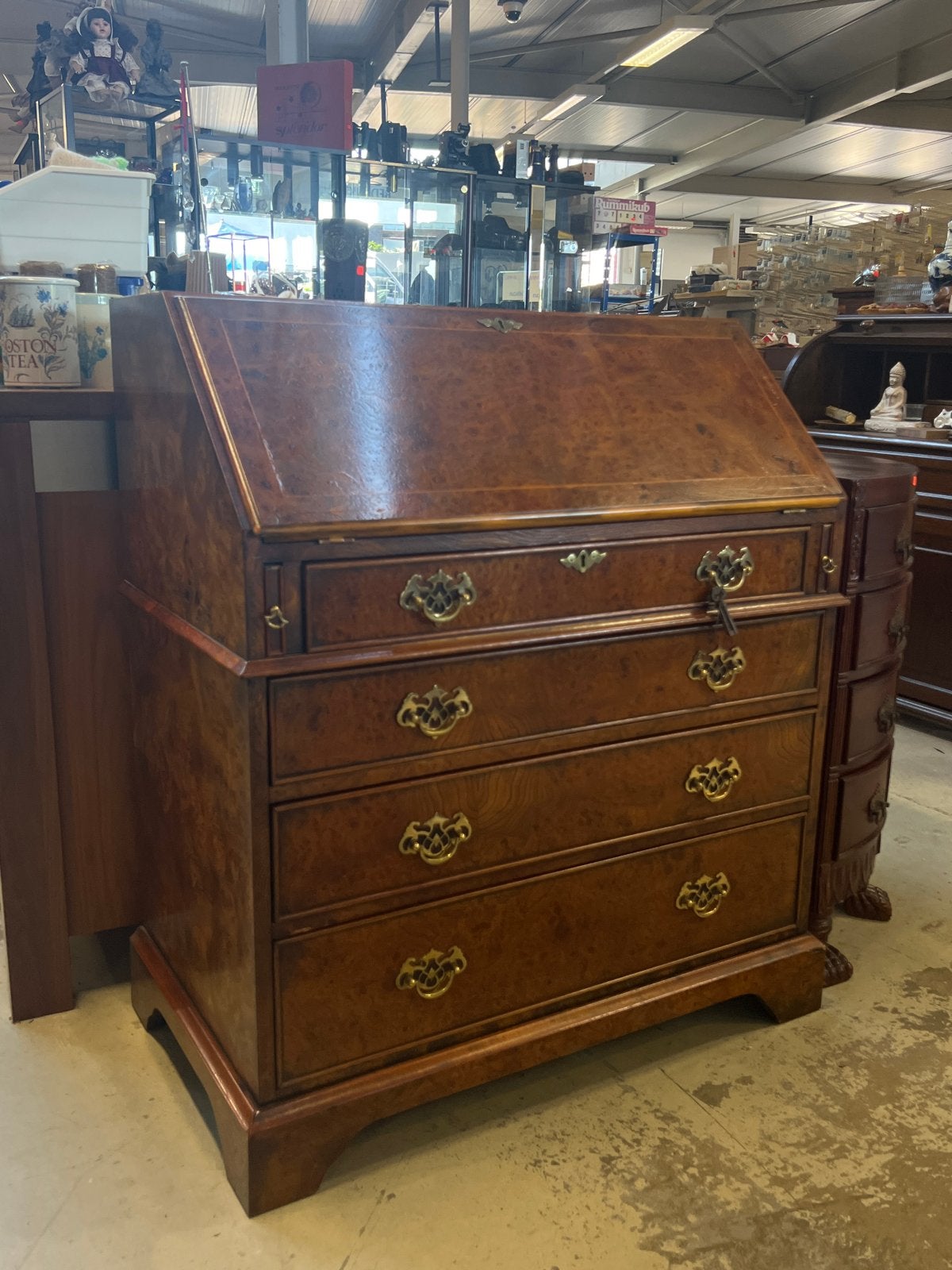 Antiek Burl Walnoot Bureau met Leren Inleg, Ophalen