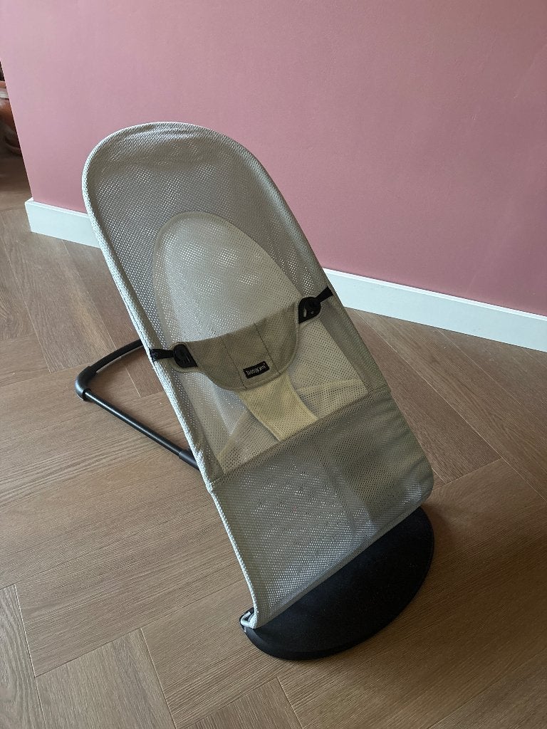 Wipstoeltje Baby Björn incl speeltje, Kinderen en Baby's, Wipstoeltjes, Gebruikt, Wipstoel, Overige merken, Verstelbaar, Ophalen
