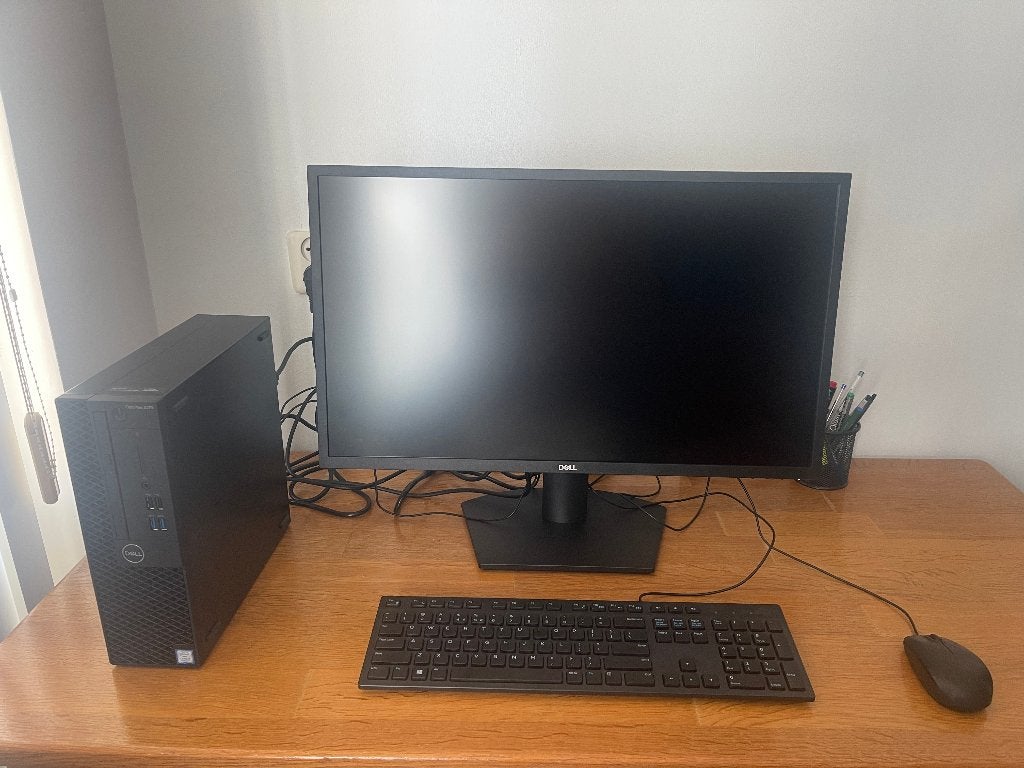 Complete set Dell optiplex 3070 i5-9500 SFF, Computers en Software, Ophalen, Met monitor, Zo goed als nieuw, Dell