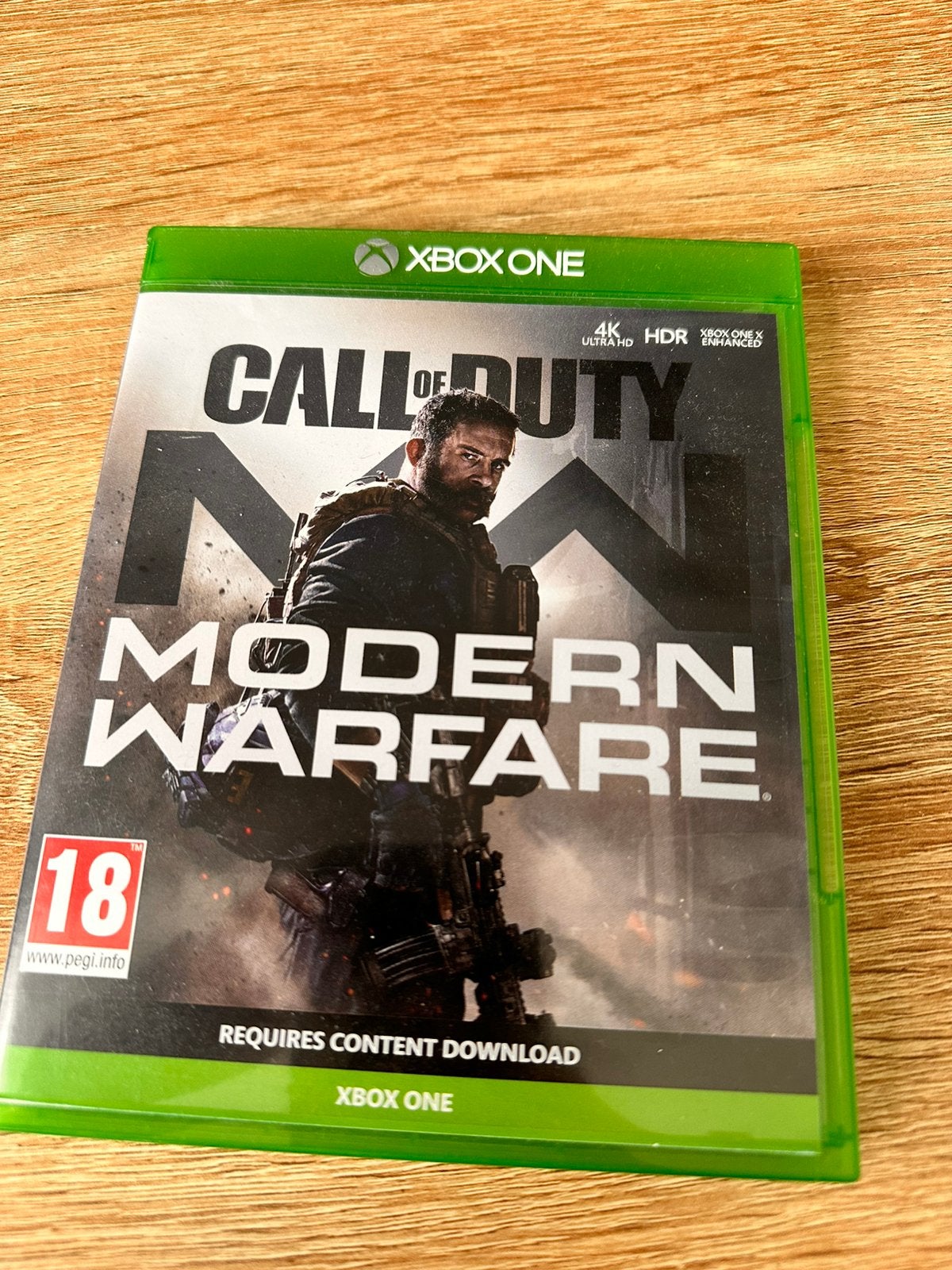 Xbox One inclusief 2 controllers games met disc, Ophalen, Zo goed als nieuw, Overige genres, Vanaf 3 jaar