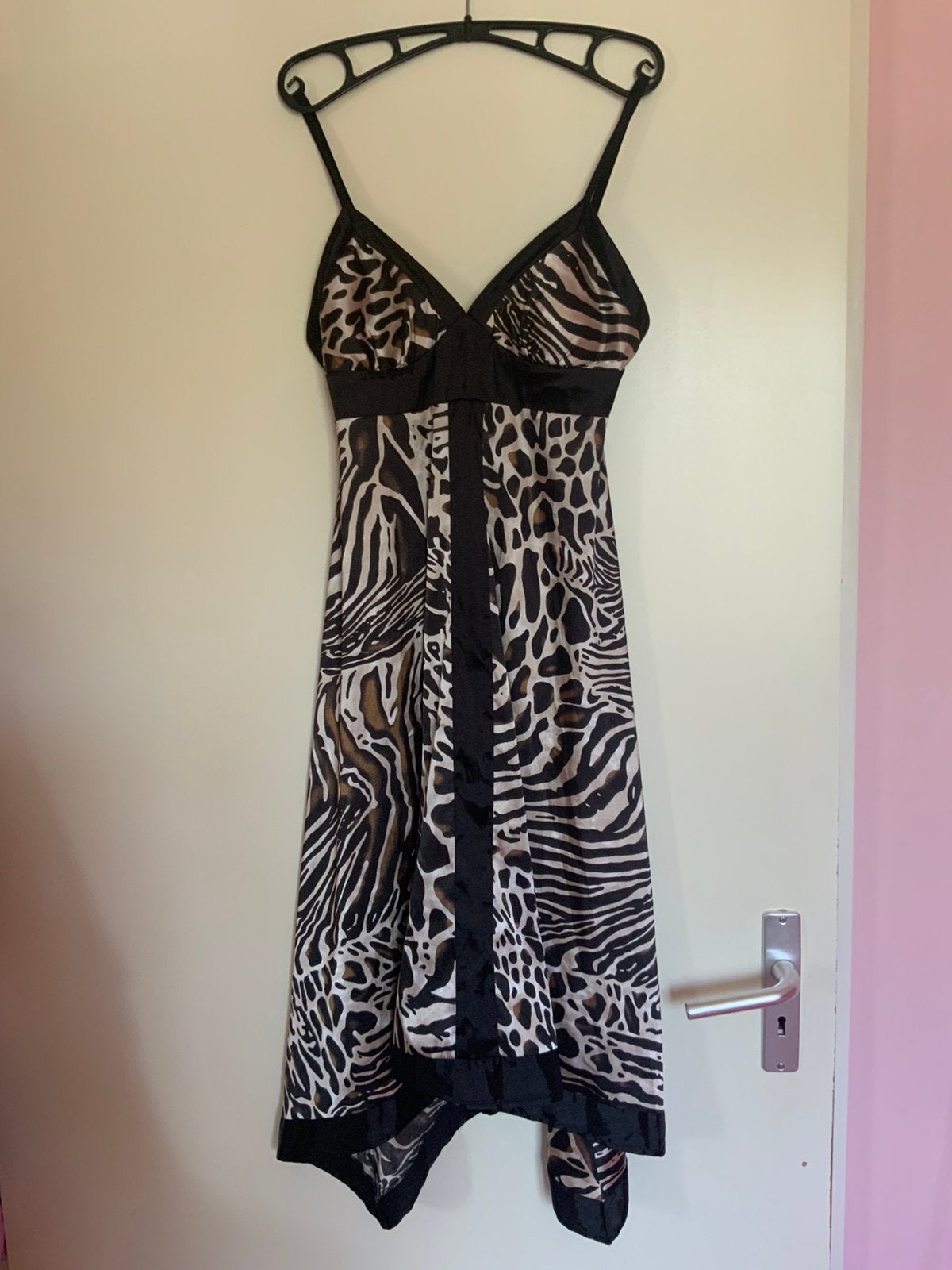 Zebra/panter print jurk zwart/beige/bruin mt m 38, Maat 38/40 (M), Zwart, Ophalen of Verzenden, Zo goed als nieuw