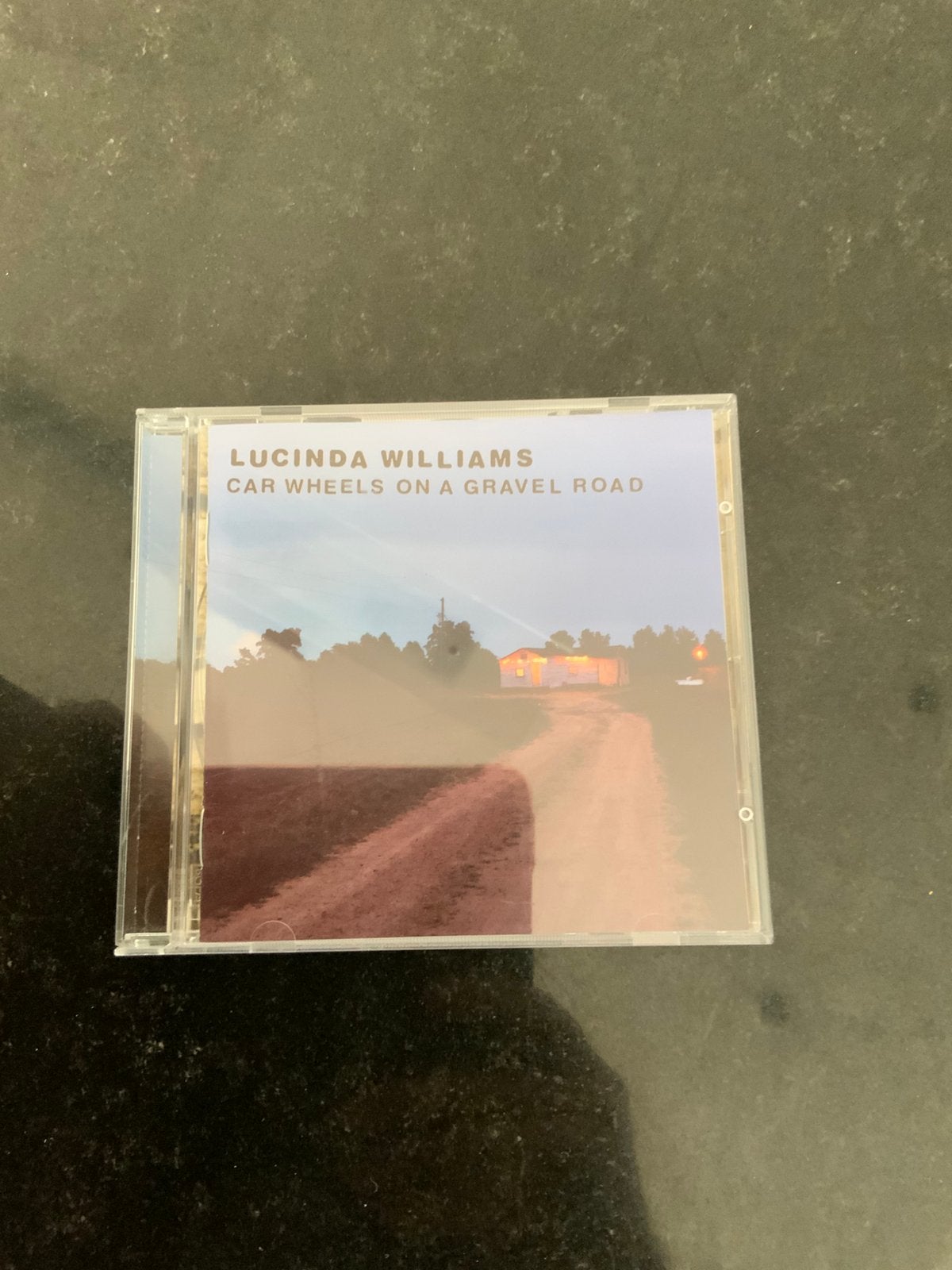 Lucinda Williams, Carcwheels on gravel road, Cd's en Dvd's, Verzenden, Zo goed als nieuw