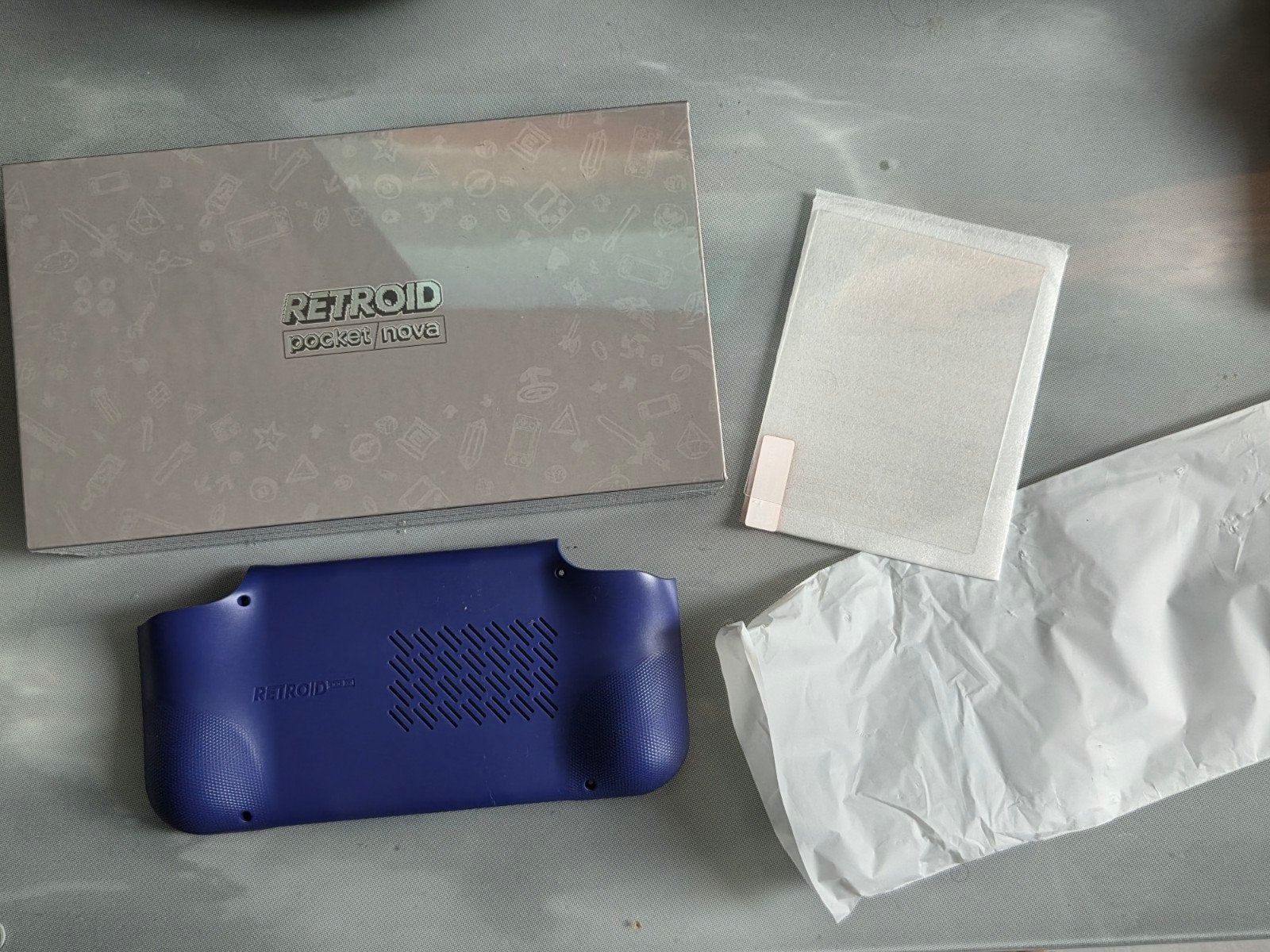 ongeopend Retroid Pocket Nova GC +backplate+ScreenProtector, 1 speler, Ophalen of Verzenden, Nieuw, Vanaf 7 jaar