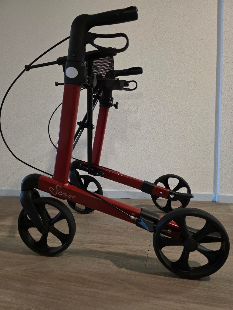 Rehasense Server lichtgewicht rollator STANDARD - wijnrood, Diversen, Ophalen, Opvouwbaar, Zo goed als nieuw