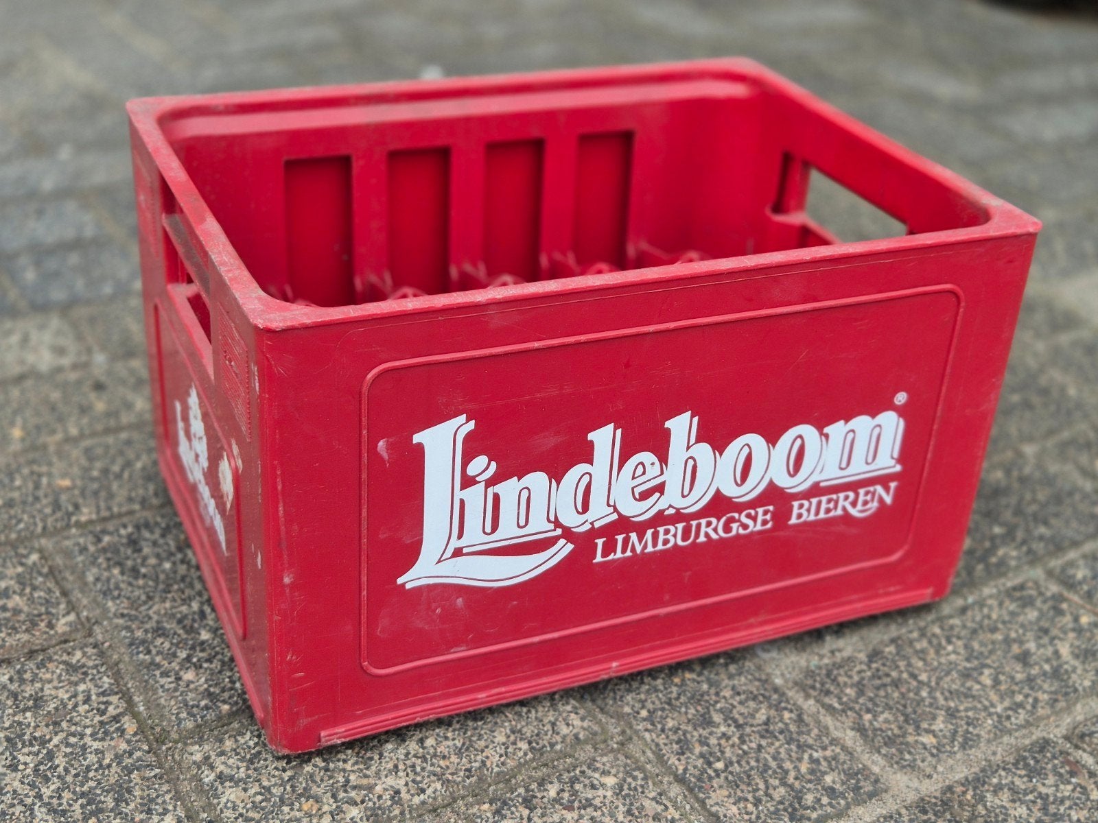 Lege Lindeboom bierkrat, Verzamelen, Ophalen
