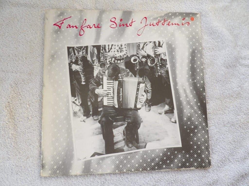 Fanfare Sint Juttemis - fanfare sint juttemis ( + insert ! ), LP, Beschermende buitenhoes, Ophalen of Verzenden, Zo goed als nieuw