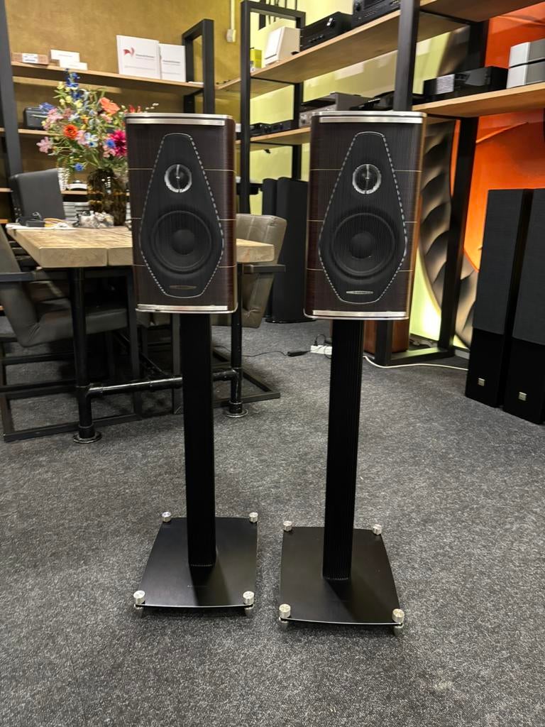 Sonus Faber Olymica Nova I + Olympica Nova stands Set van 2, Zo goed als nieuw, 120 watt of meer, Front, Rear of Stereo speakers