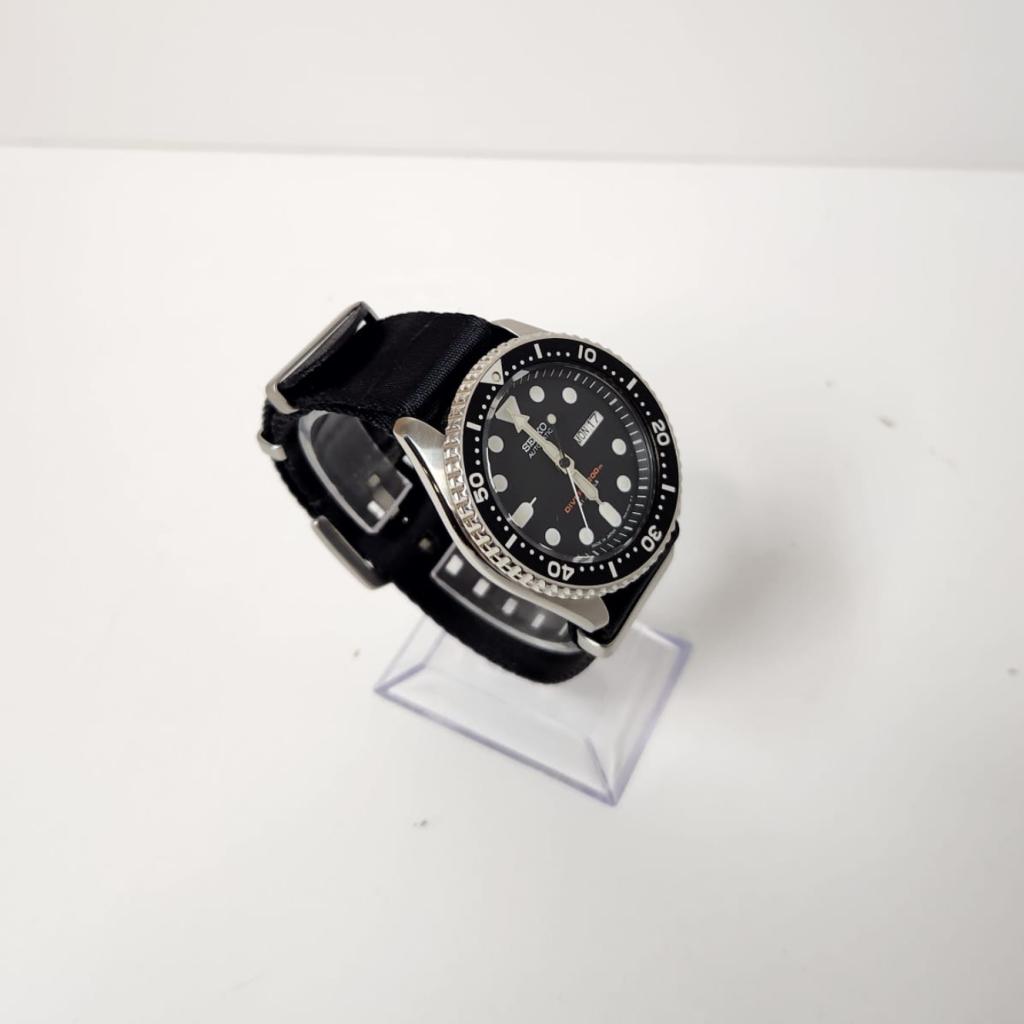 Seiko Diver skx-007j1 42MM Automatic  | Nette staat, Seiko, Zo goed als nieuw, Support@seiko.com, 5-11, Akasaka 2-chome
Minato-ku, Tokyo 107-0052
Japan