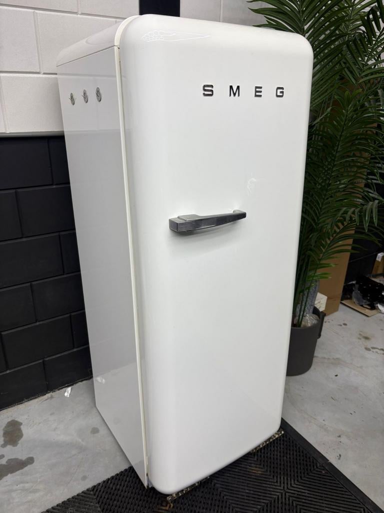 Smeg Koelkast met Vriesvak - Wit, Retro Design, Ophalen, Gebruikt, 120 tot 140 cm, 100 tot 150 liter