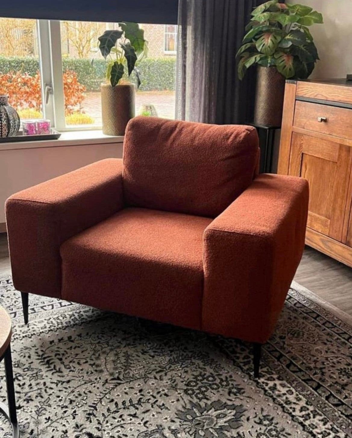 Moderne fauteuil, Ophalen, 75 tot 100 cm, Zo goed als nieuw, 100 tot 125 cm