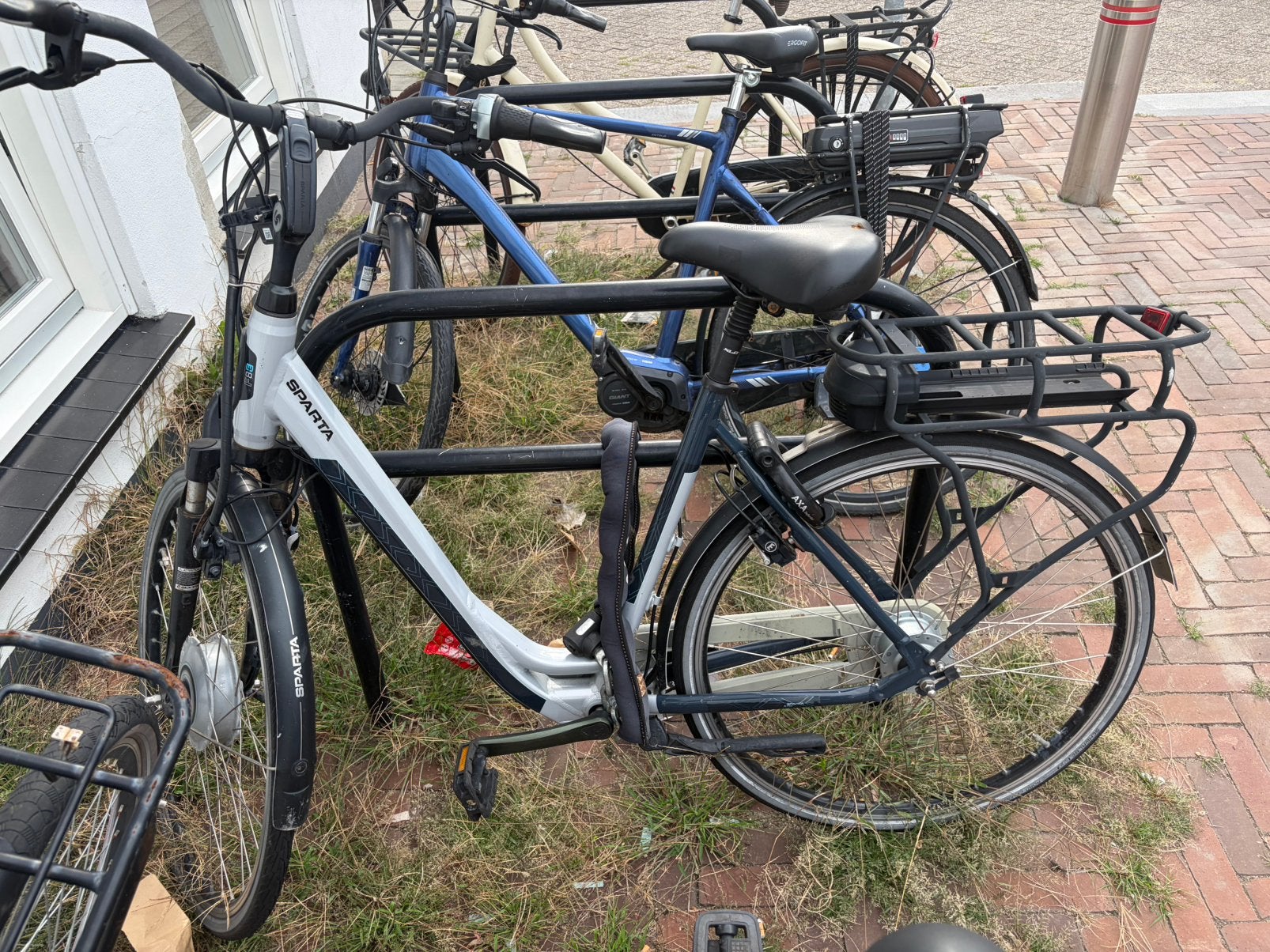 Sparta electrische fiets. (Bedieningspaneel defect), Ophalen, Gebruikt, Minder dan 30 km per accu, Sparta