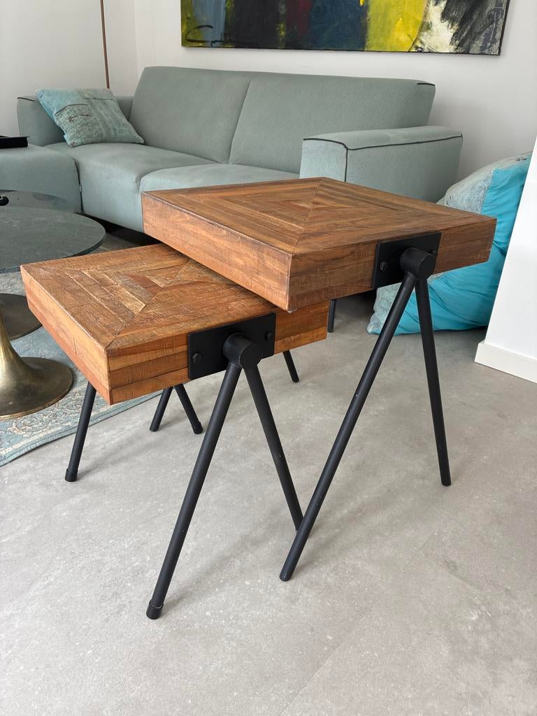 Set van 2 bijzettafels, hout met zwart stalen onderstel, 45 tot 60 cm, Minder dan 55 cm, Vierkant, Ophalen of Verzenden