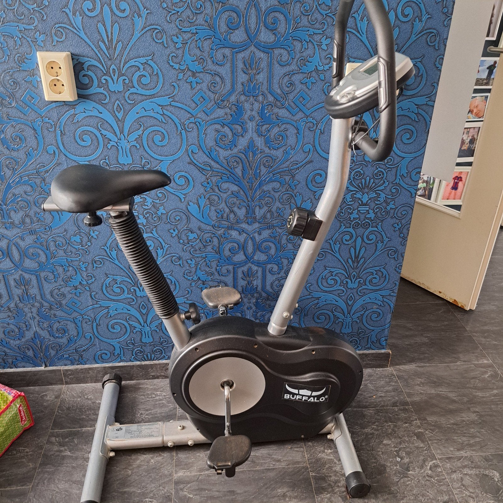 Hometrainer, Ophalen, Hometrainer