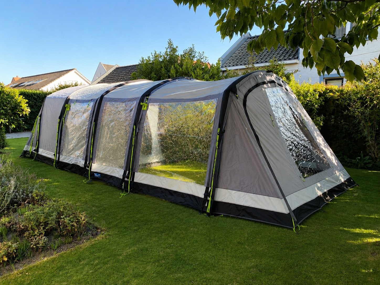 Opblaasbare Kampa Hayling AIR 4 Pro met vestibule en canopy, Caravans en Kamperen, Tenten, Ophalen, Zo goed als nieuw, Tot en met 4