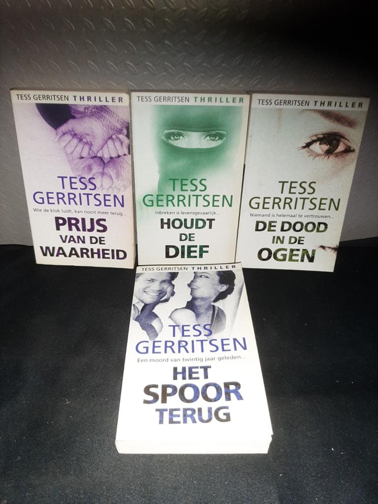 Tess Gerritsen Thriller Boeken Set - 4 Stuks, Boeken, Thrillers, Gelezen, Nederland, Ophalen of Verzenden
