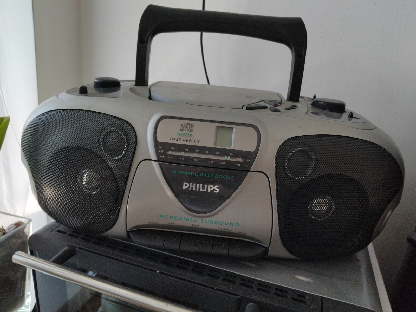 Philips AZ6811 CD Soundmachine met radio en cassettedeck, Ophalen of Verzenden, Zo goed als nieuw, Overige typen, Met cd-speler