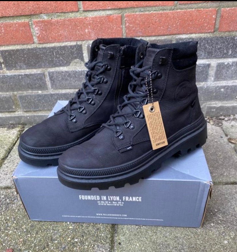 Palladium schoenen zwart / rits. Maat 40, Zwart, Ophalen of Verzenden, Sneakers of Gympen, Zo goed als nieuw