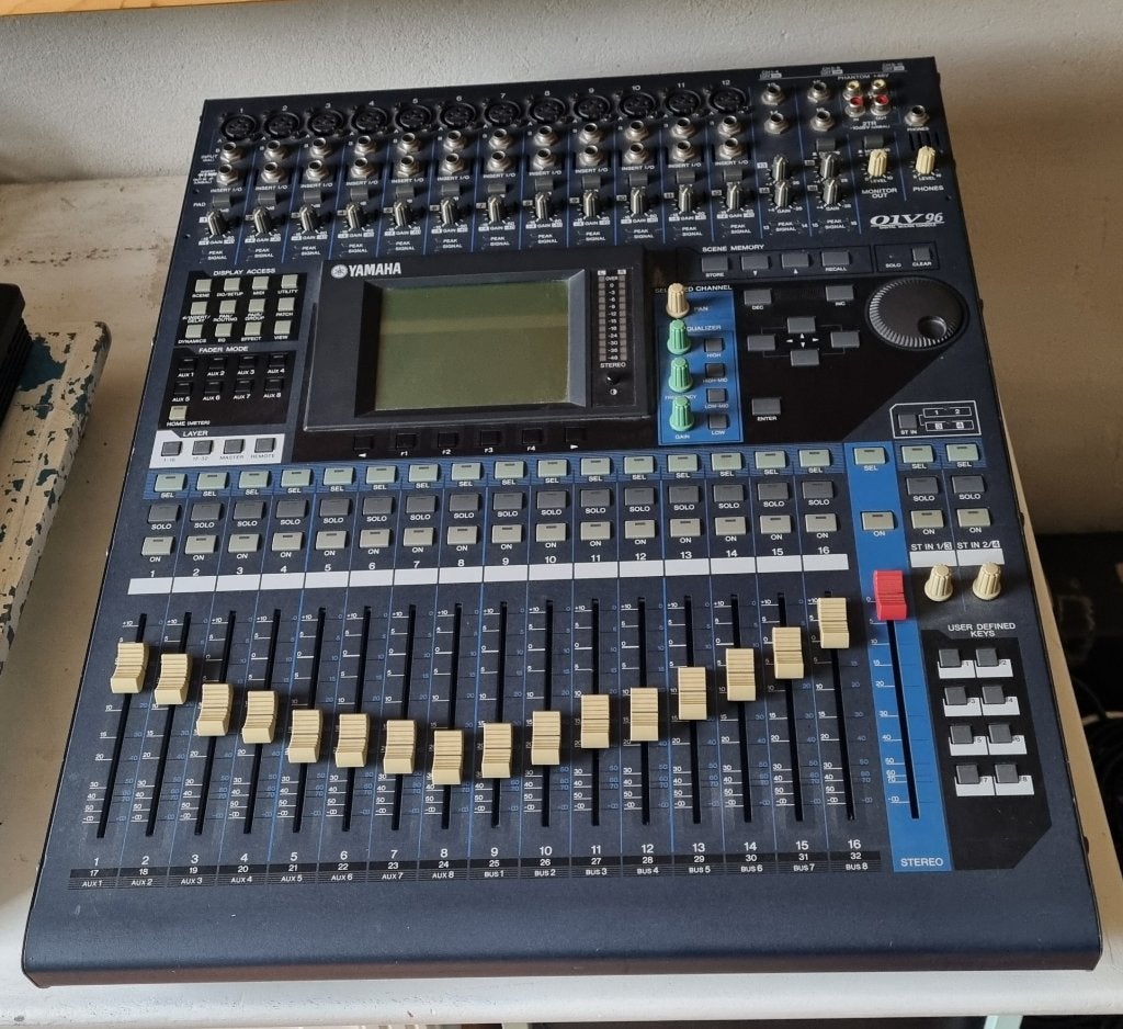 Yamaha O1V96 Digitale Mixer Mengpaneel, Muziek en Instrumenten, Mengpanelen, Ophalen of Verzenden, Gebruikt, 20 kanalen of meer