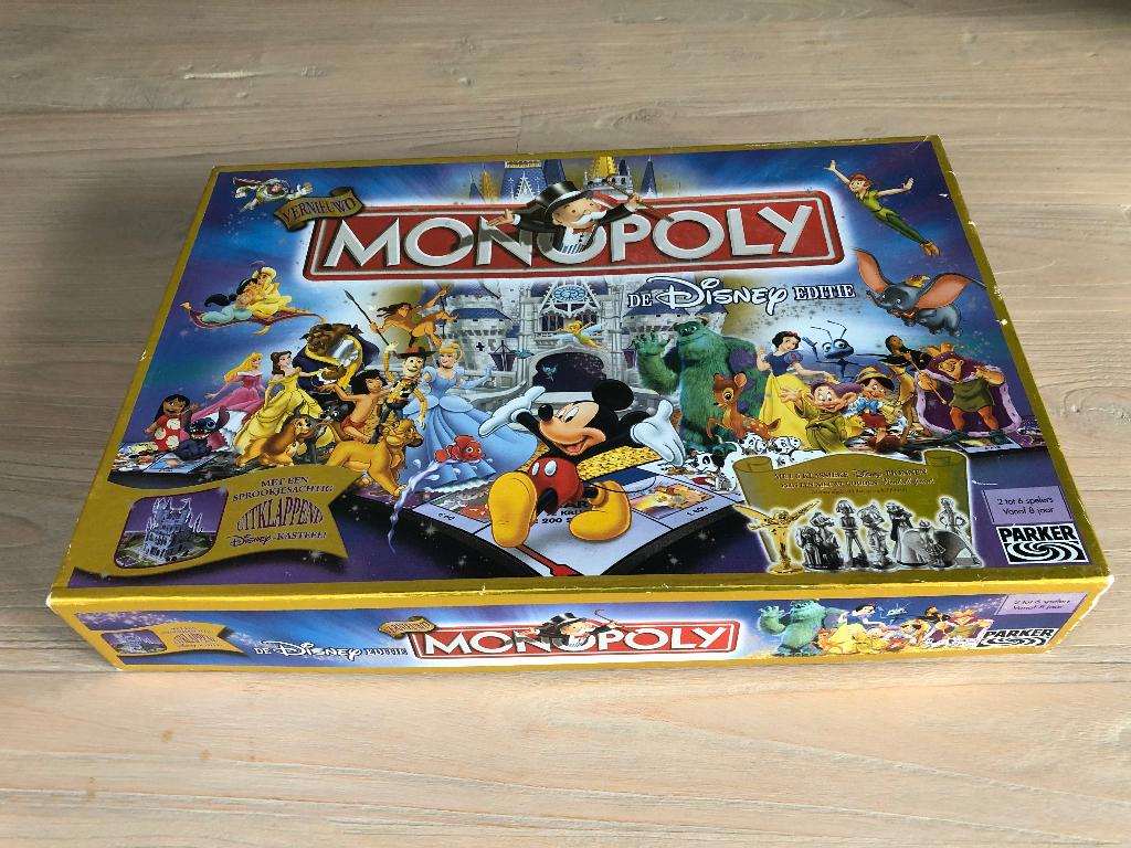 Monopoly 2005 De Disney Editie Uitklapper, Hobby en Vrije tijd, Gezelschapsspellen | Bordspellen, Zo goed als nieuw, Vijf spelers of meer