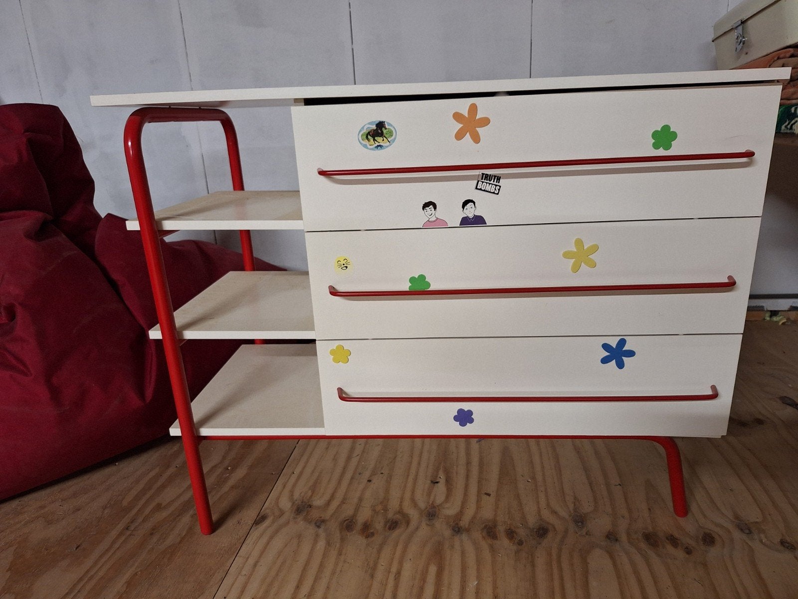 Kast met lades en open vakken - Wit/Rood, Ophalen, 100 tot 150 cm, Minder dan 100 cm, 25 tot 50 cm