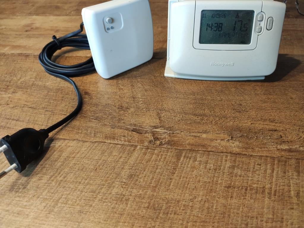 Honeywell draadloze thermostaat met ontvanger BDR910, Ophalen of Verzenden