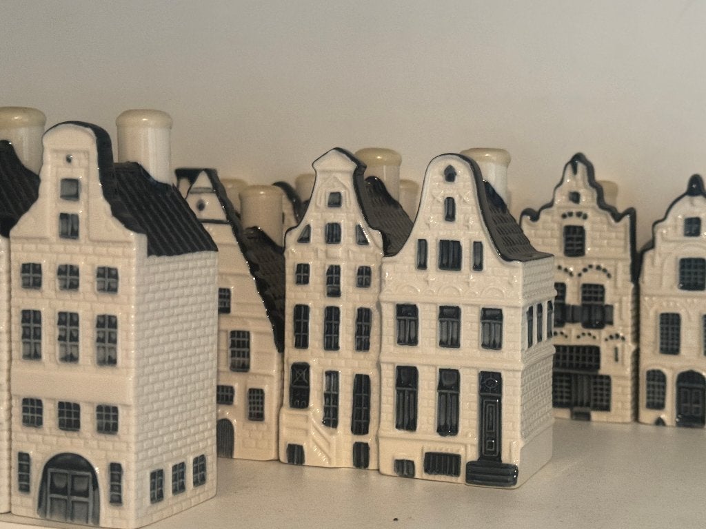 Grote collectie originele KLM Delfts Blauwe Huisjes (62 st), Verzamelen, Ophalen, Zo goed als nieuw, 1 t/m 20, Gevuld