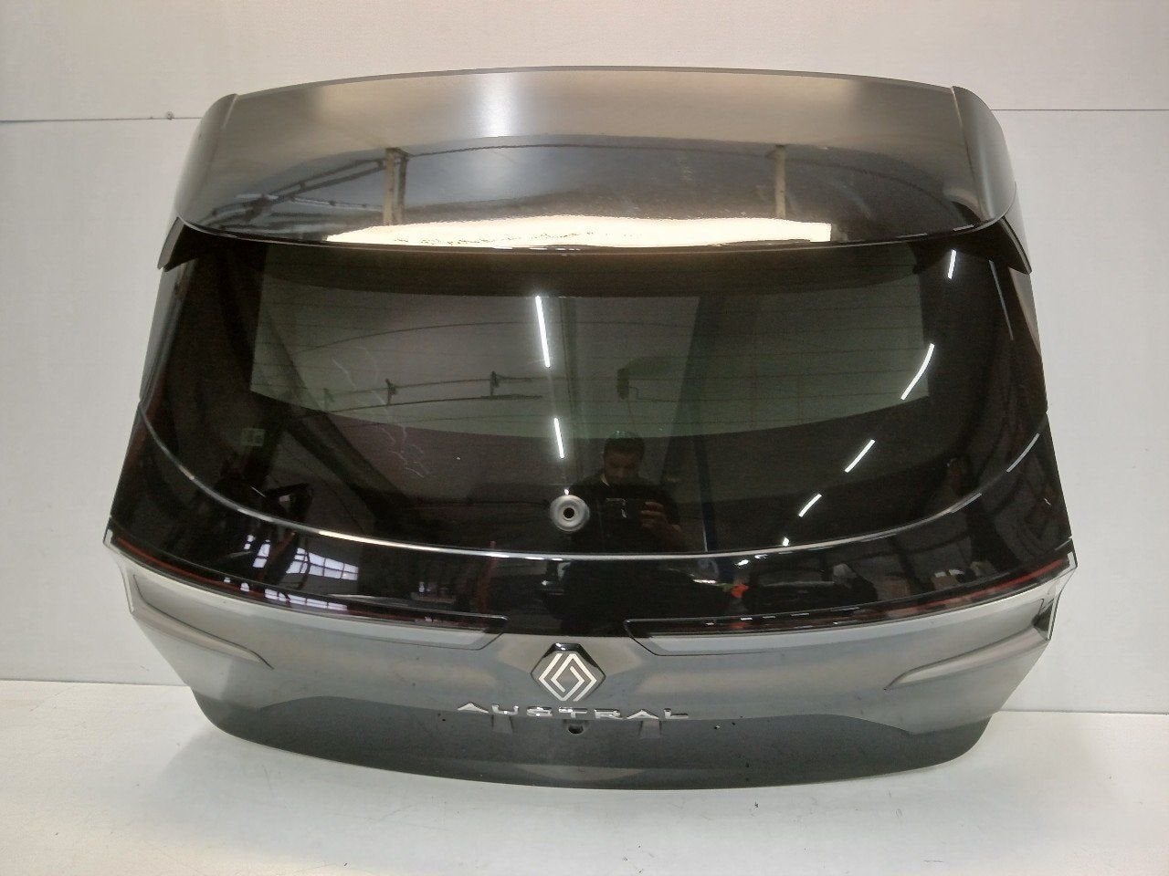 Achterklep Renault Austral, Onderdelen@venauto.nl, Van der Ven Autorecycling B.V., Gebruikt, Ettenseweg 76, 4706 PB Roosendaal, The Netherlands