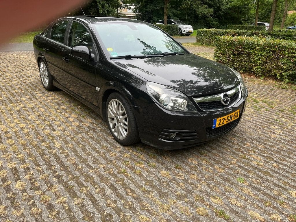 Opel Vectra 1.8 16V GTS 2006 Zwart, Auto's, Opel, Voorwielaandrijving, 4 cilinders, 1796 cc, Handgeschakeld