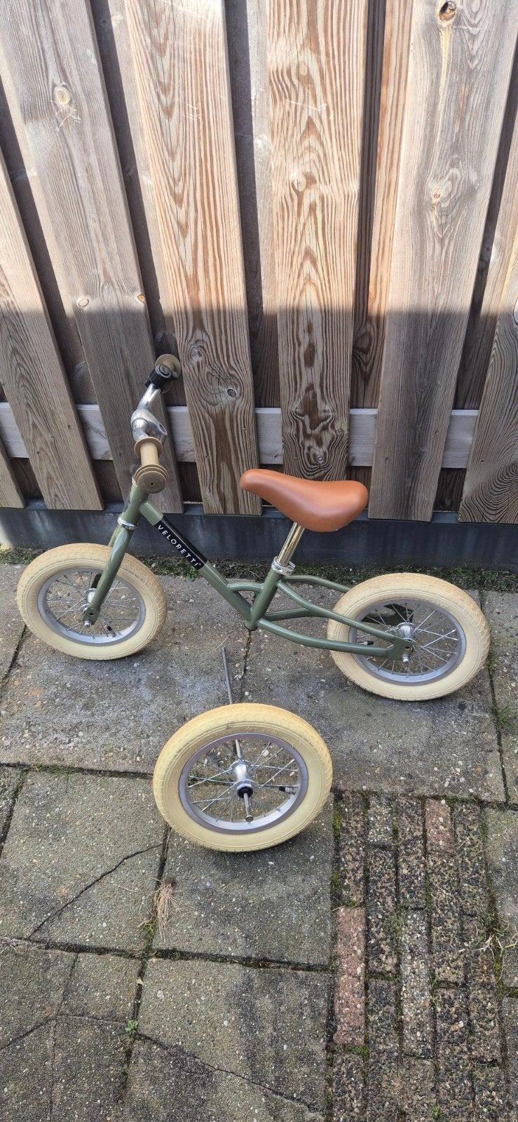Veloretti Driewieler 2-in-1 Loopfiets - Olijfgroen, Kinderen en Baby's, Ophalen, Gebruikt, Loopfiets