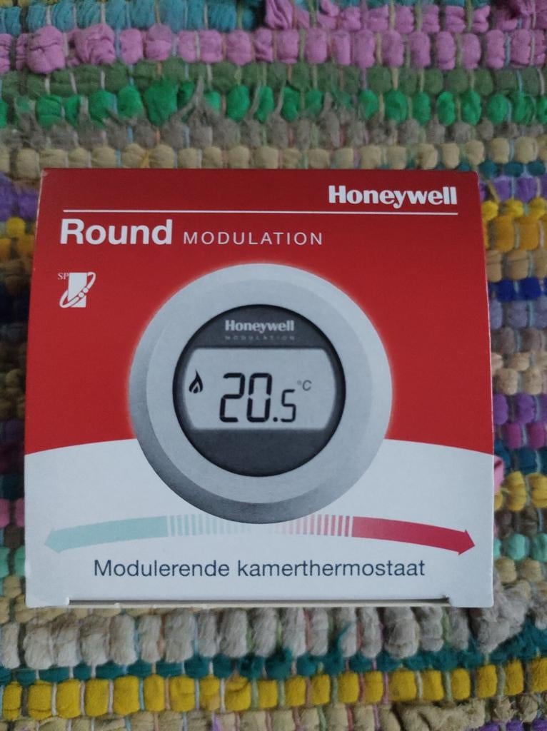 HONEYWELL - Modulerende Thermostaat T87M2018, Nieuw, Ophalen of Verzenden, Minder dan 3 jaar oud, Minder dan 20 liter