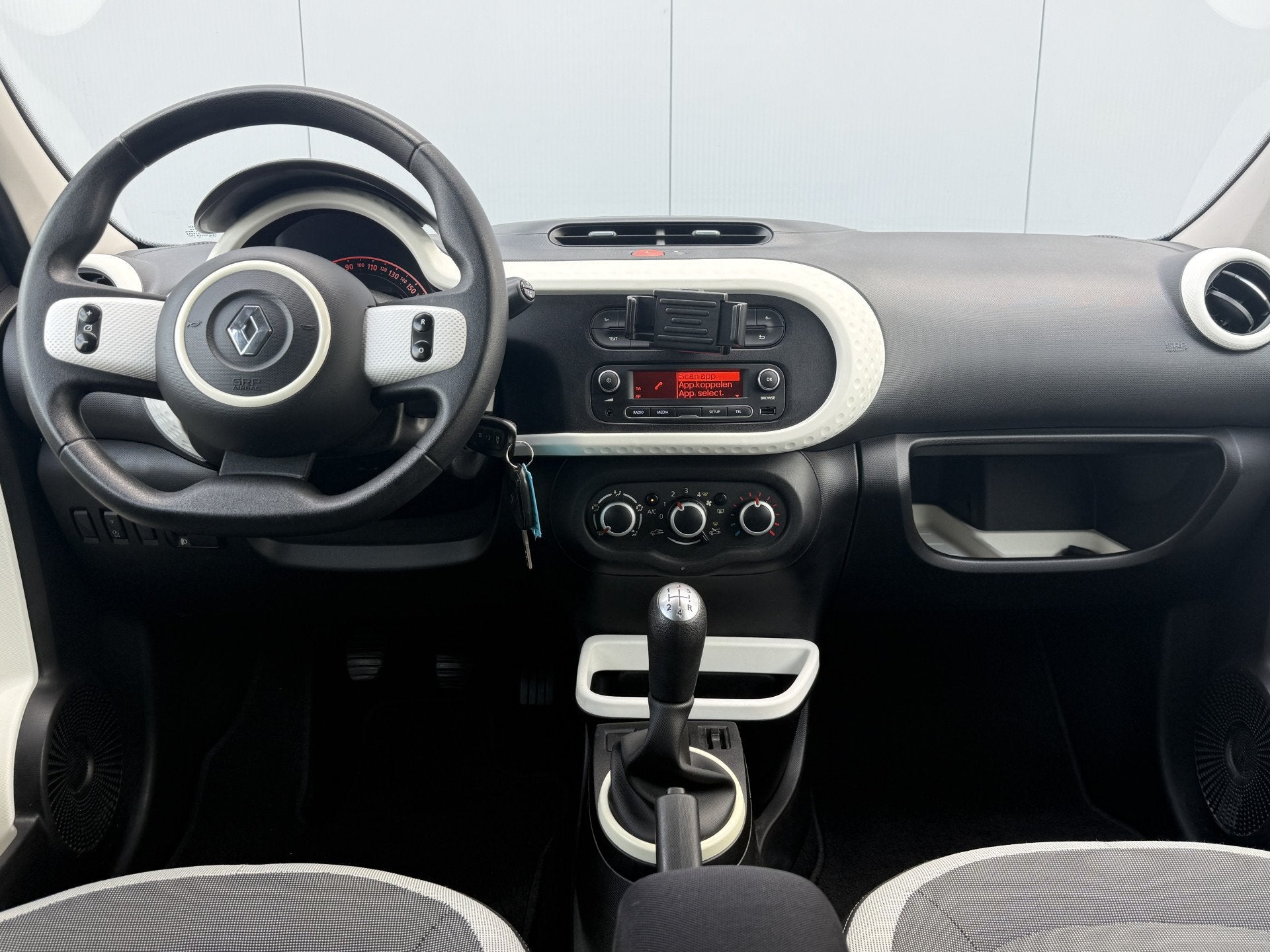 Renault Twingo 1.0 SCe Collection Airco/Bluetooth., Gebruikt, Euro 6, 840 kg, 4 stoelen