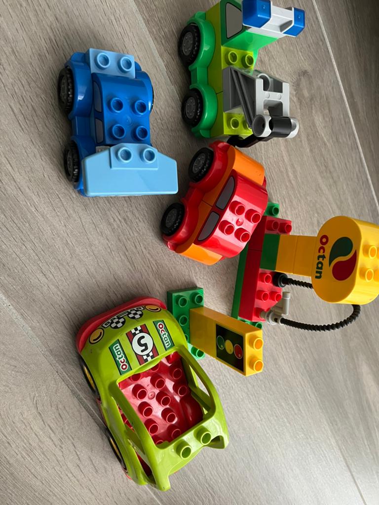 Duplo mijn eerste auto set en rallyauto, Ophalen, Zo goed als nieuw
